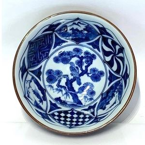 1950s Chinese Batavia Ware Blue and White Bowl With Interior Scenes